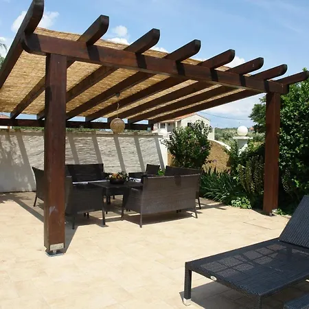 Vedorna - Big Wellness House Near Beach, Pool, Wellness With Jacuzzi & Sauna, Game Room, Table Tennis, Playground & Bbq, Pomer, Istria * Pomer