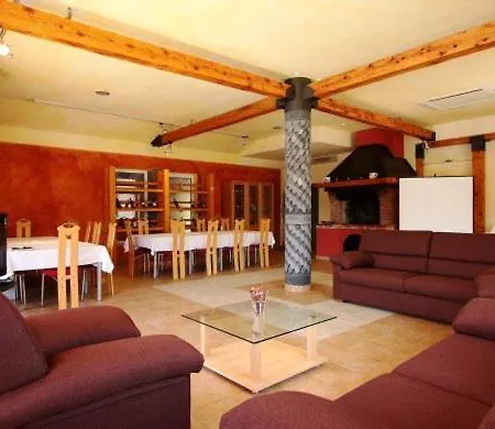 Vedorna - Big Wellness House Near Beach, Pool, Wellness With Jacuzzi & Sauna, Game Room, Table Tennis, Playground & Bbq, Pomer, Istria * Pomer