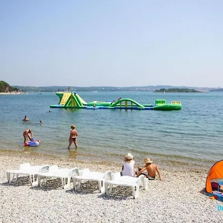 Vedorna - Big Wellness House Near Beach, Pool, Wellness With Jacuzzi & Sauna, Game Room, Table Tennis, Playground & Bbq, Pomer, Istria * Pomer