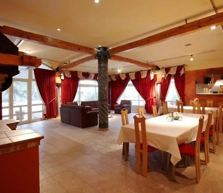 Vedorna - Big Wellness House Near Beach, Pool, Wellness With Jacuzzi & Sauna, Game Room, Table Tennis, Playground & Bbq, Pomer, Istria Villa *