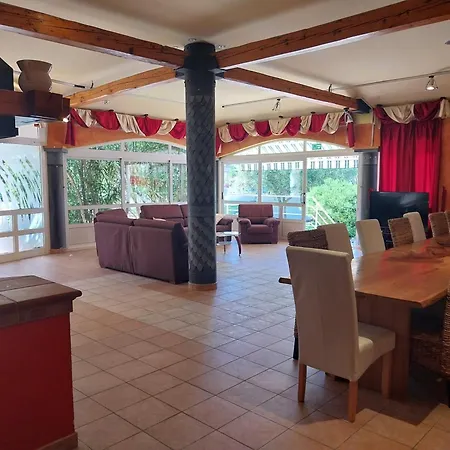 Villa Vedorna - Big Wellness House Near Beach, Pool, Wellness With Jacuzzi & Sauna, Game Room, Table Tennis, Playground & Bbq, Pomer, Istria *