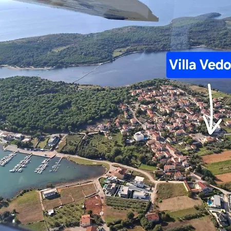 Vedorna - Big Wellness House Near Beach, Pool, Wellness With Jacuzzi & Sauna, Game Room, Table Tennis, Playground & Bbq, Pomer, Istria Villa Pomer