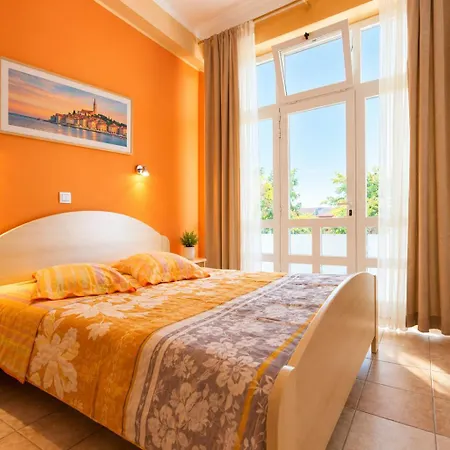 Vedorna - Big Wellness House Near Beach, Pool, Wellness With Jacuzzi & Sauna, Game Room, Table Tennis, Playground & Bbq, Pomer, Istria Willa
