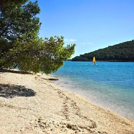 Vedorna - Big Wellness House Near Beach, Pool, Wellness With Jacuzzi & Sauna, Game Room, Table Tennis, Playground & Bbq, Pomer, Istria Willa Pomer