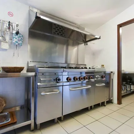 Vedorna - Big Wellness House Near Beach, Pool, Wellness With Jacuzzi & Sauna, Game Room, Table Tennis, Playground & Bbq, Pomer, Istria * Pomer