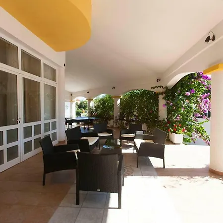 Vedorna - Big Wellness House Near Beach, Pool, Wellness With Jacuzzi & Sauna, Game Room, Table Tennis, Playground & Bbq, Pomer, Istria
